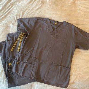 Gray WINK 😉 scrubs